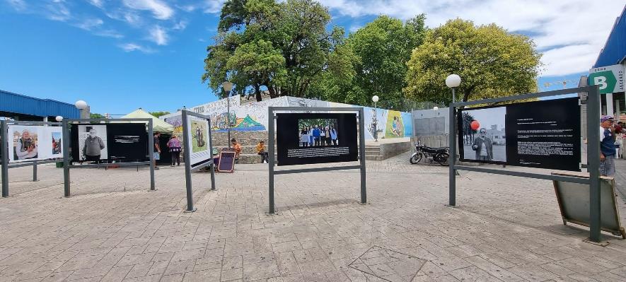 Fotogalería en la terminal de Cerro.